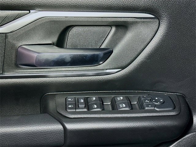 New 2026 RAM 1500 4x4 Crew Cab image 12