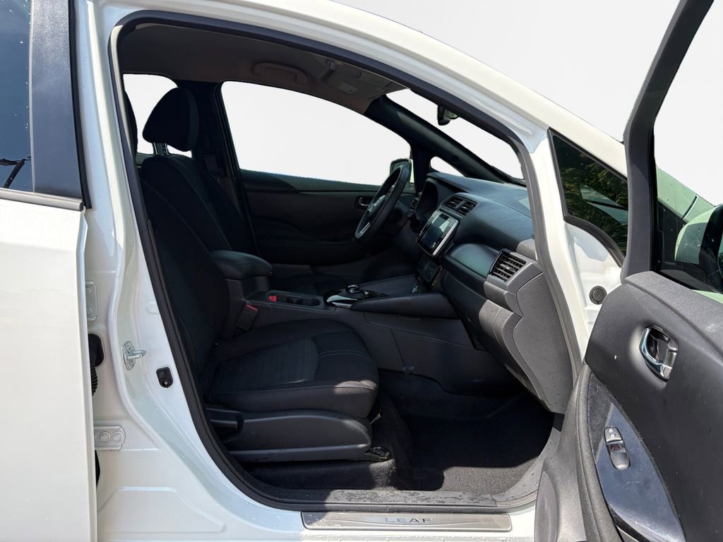 Used 2024 Nissan Leaf SV Plus FWD image 25