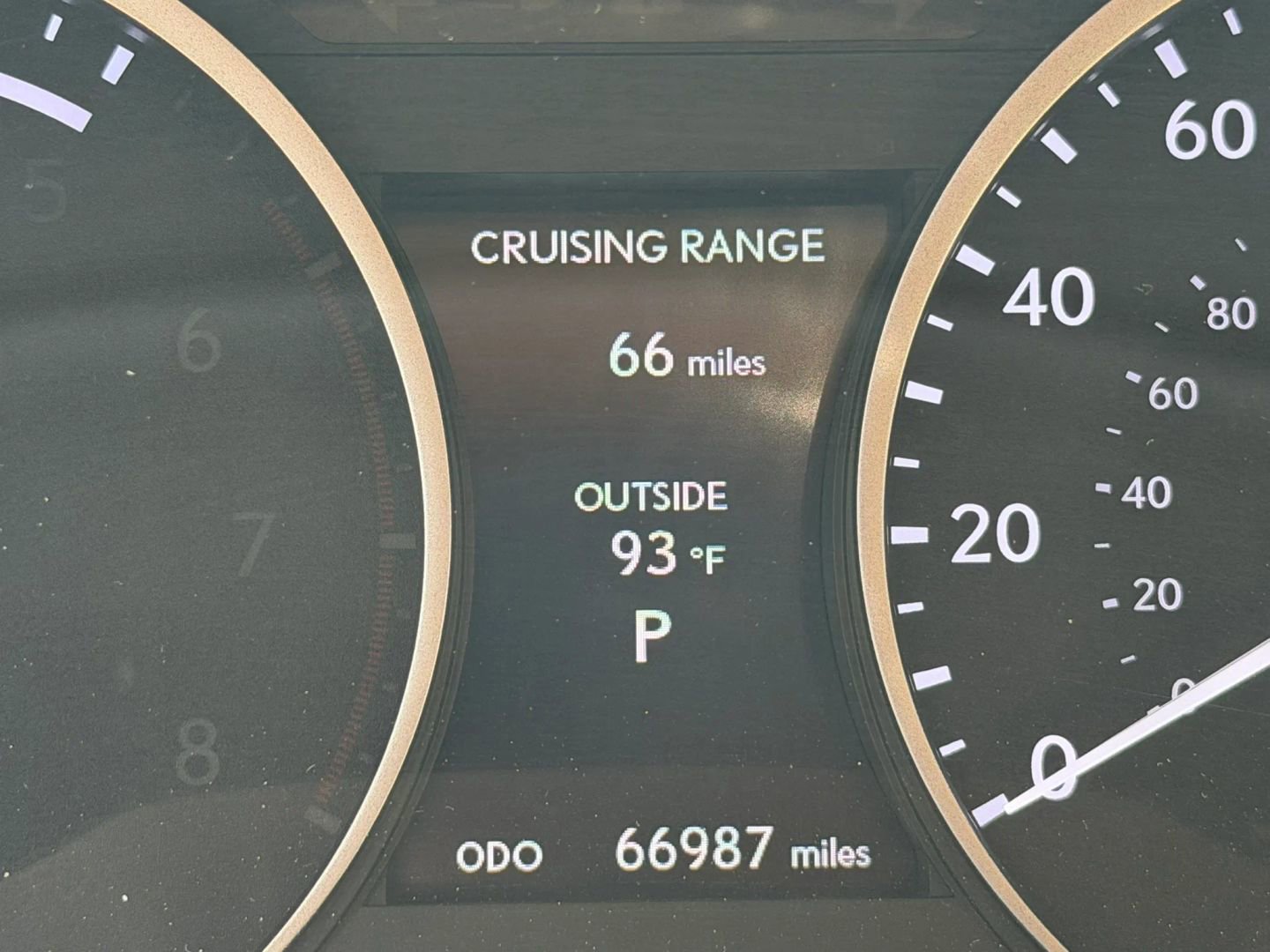 Used 2013 Lexus ES 300h w/ Luxury Pkg FWD image 22