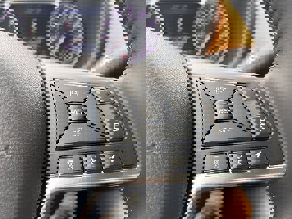 New 2024 Nissan Sentra SV w/ SV Premium Package image 17