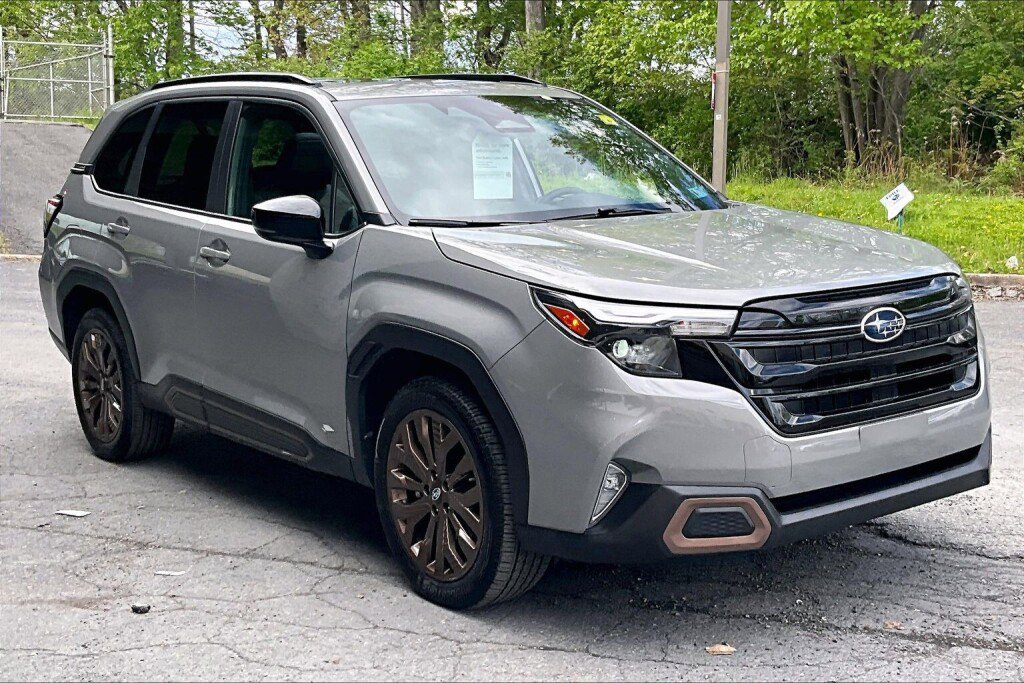 Certified 2025 Subaru Forester Sport AWD/4WD image 19