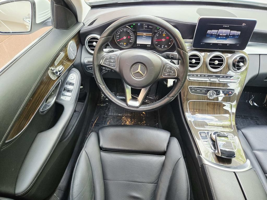 Used 2016 Mercedes-Benz C 300 4MATIC Sedan image 11