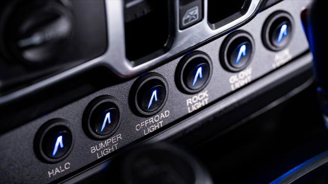 Used 2025 Jeep Wrangler Unlimited Sport image 14