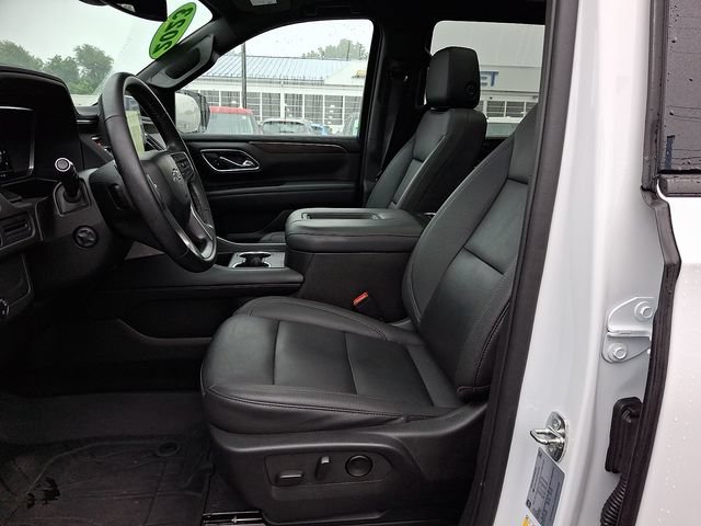 Certified 2023 Chevrolet Tahoe Z71 w/ Luxury Package AWD/4WD image 14