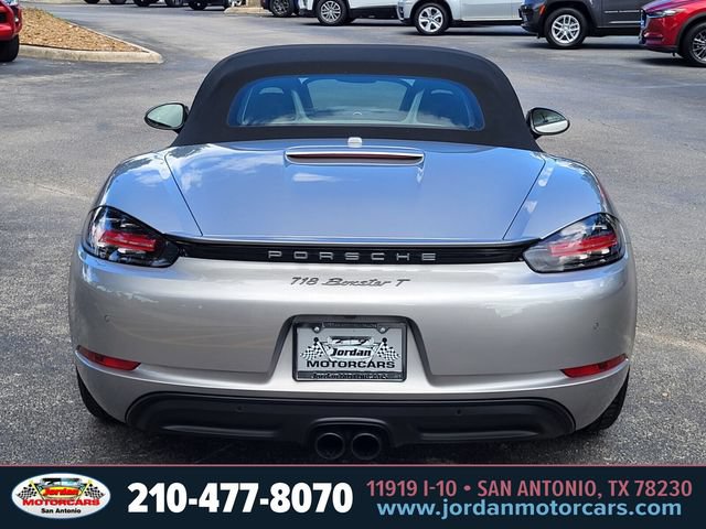 Used 2022 Porsche 718 Boxster RWD image 4