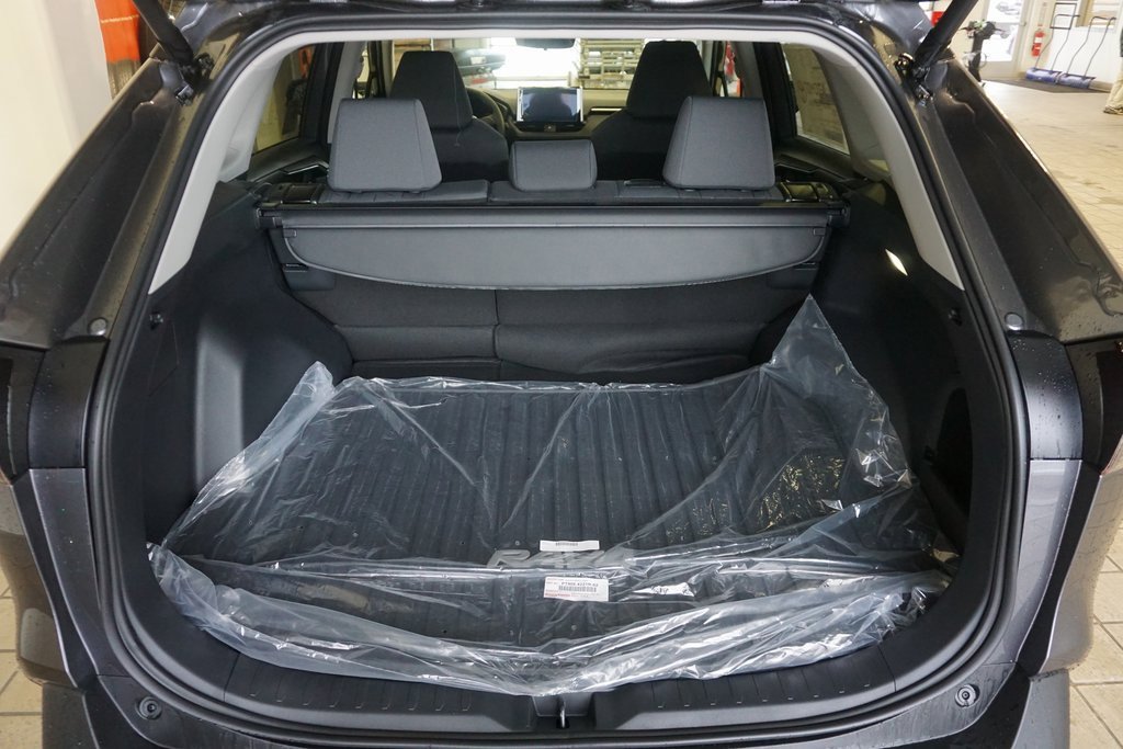 New 2025 Toyota RAV4 XLE image 20