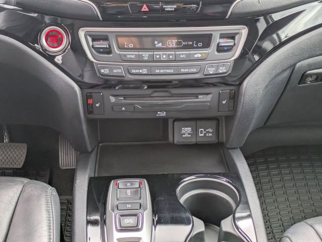 Used 2021 Honda Pilot Touring image 23