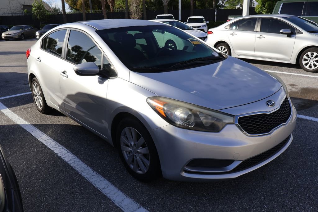 Used 2014 Kia Forte LX w/ Popular Package image 6