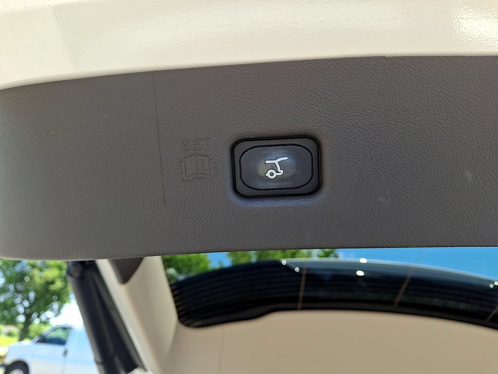 Used 2022 Lincoln Nautilus Reserve AWD/4WD image 30