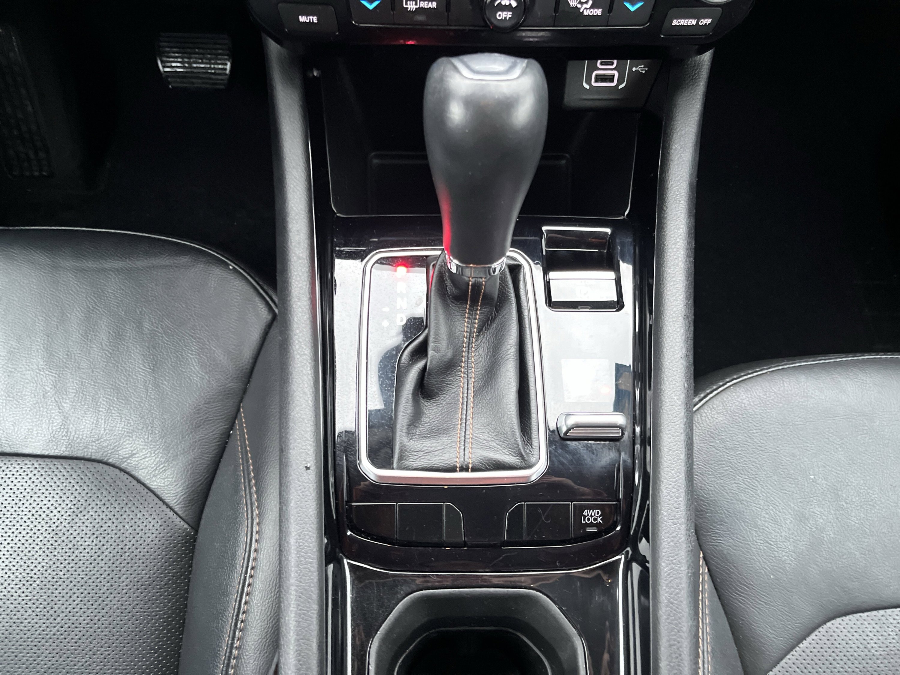 Used 2022 Jeep Compass Limited image 28