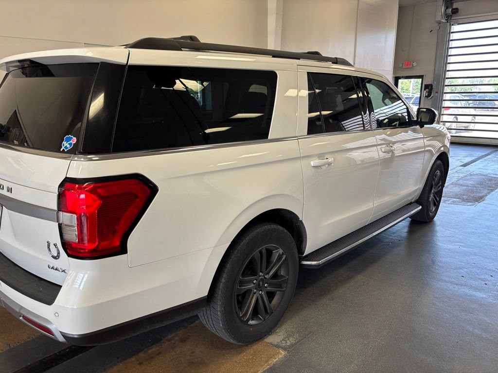 Used 2022 Ford Expedition Max XLT AWD/4WD image 9
