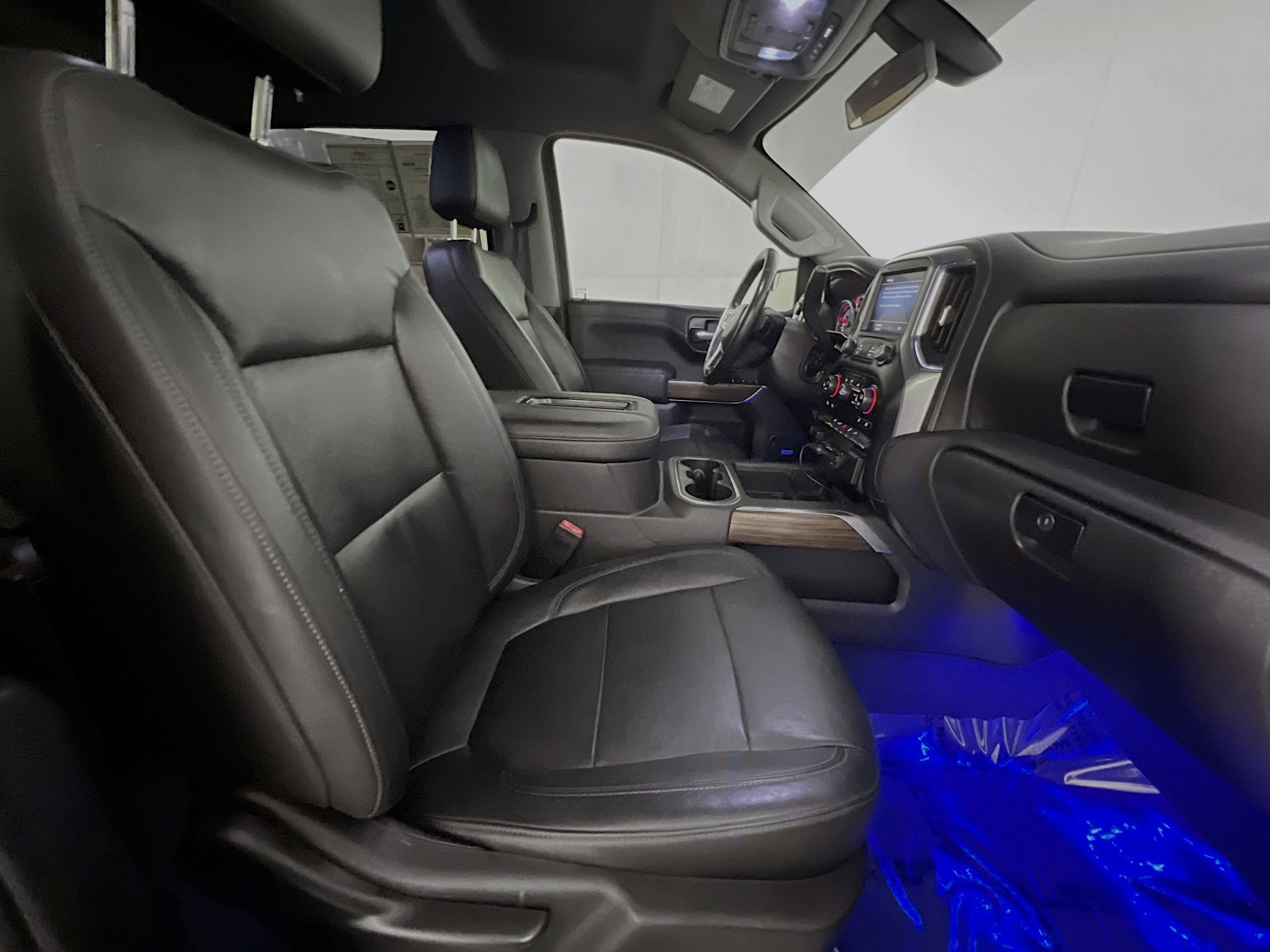 Used 2020 Chevrolet Silverado 1500 RST w/ Texas Edition AWD/4WD image 31
