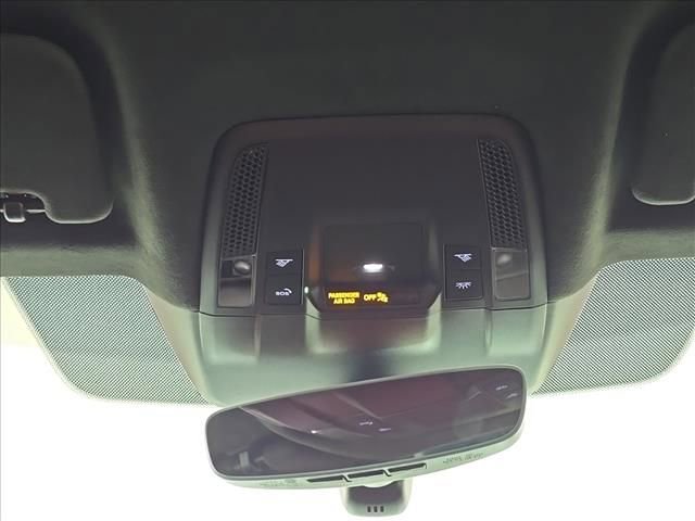 Used 2026 Porsche Taycan GTS image 25