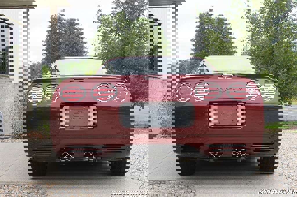 Used 2003 Chevrolet Corvette 50th Anniversary Edition w/ Preferred Equipment Group image 22