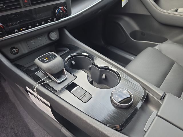 New 2026 Nissan Rogue Dark Armor image 25