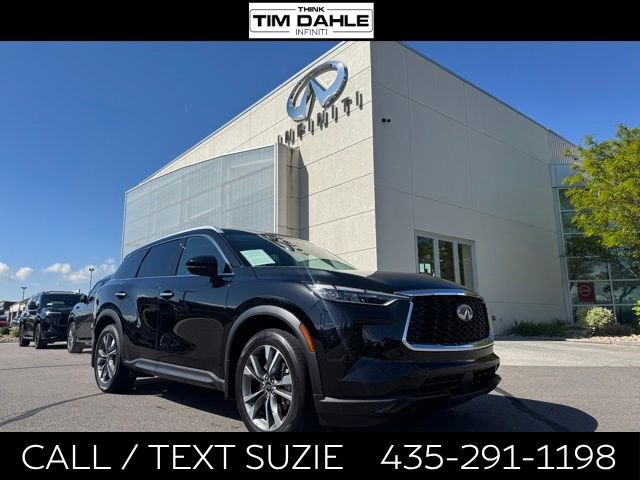 Used 2025 INFINITI QX60 Luxe w/ Lighting Package (N94) AWD/4WD image 1