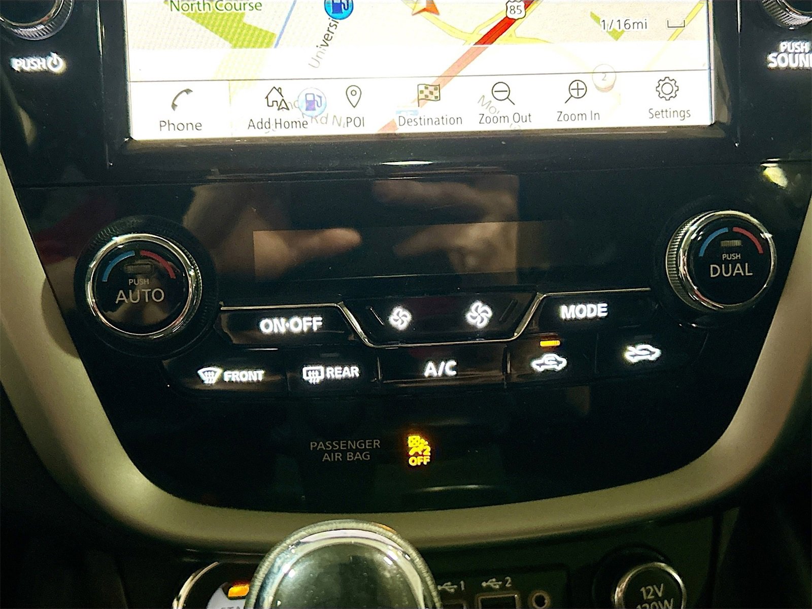 Used 2022 Nissan Murano Platinum w/ Cargo Package image 16