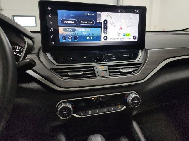 Used 2023 Nissan Altima 2.5 SL image 34