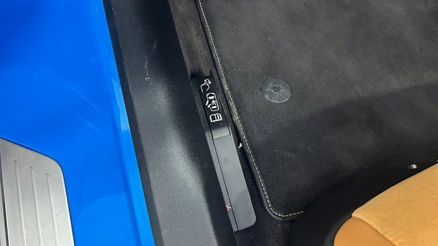 New 2025 Chevrolet Corvette Stingray Preferred Cpe w/ 2LT image 31