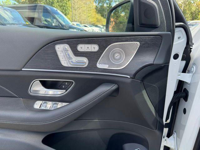 Certified 2025 Mercedes-Benz GLE 350 4MATIC image 6