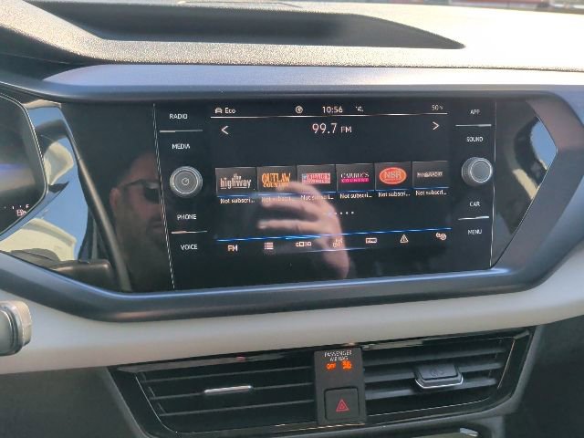 Used 2023 Volkswagen Taos SE image 24