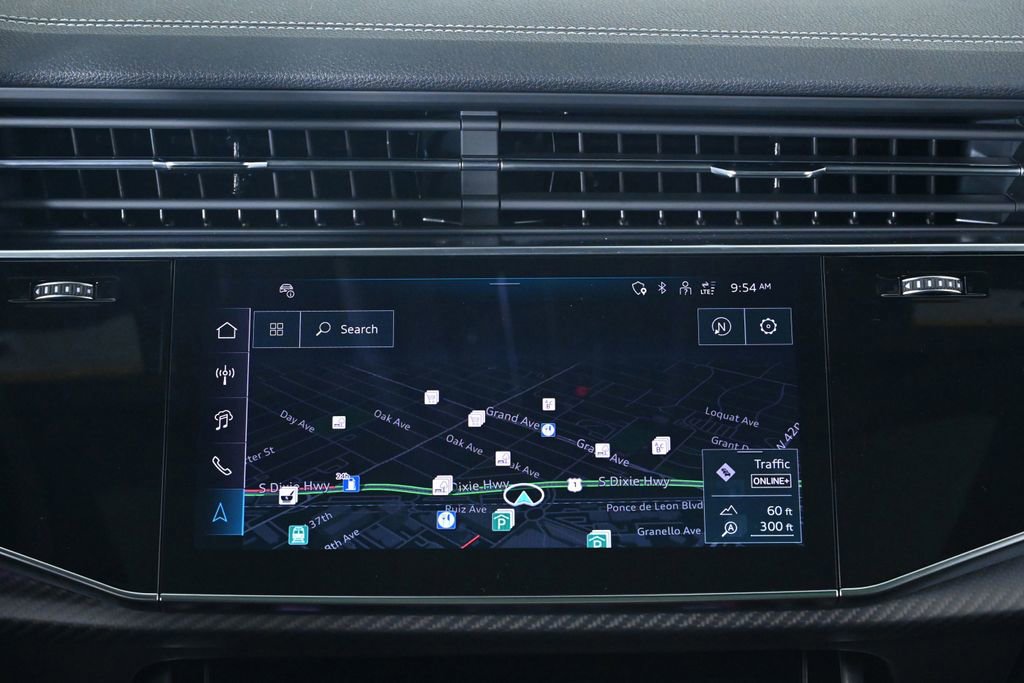 New 2026 Audi SQ8 Premium Plus image 12