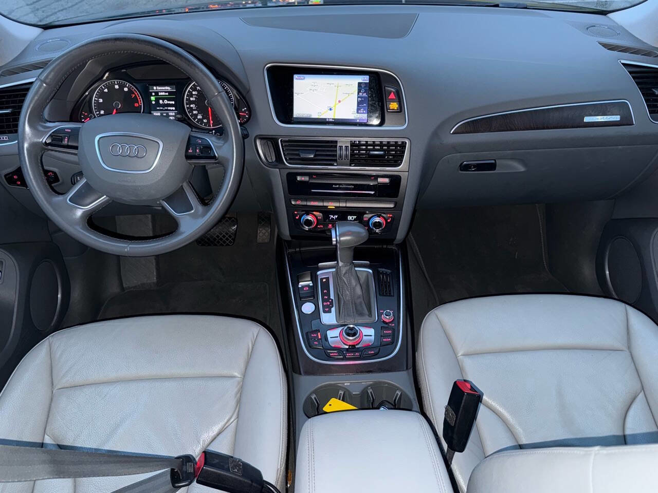 Used 2017 Audi Q5 2.0T Premium Plus w/ Technology Package image 7