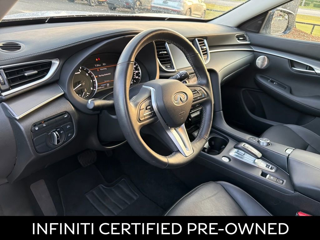 Certified 2024 INFINITI QX50 Luxe w/ Accent Package image 17