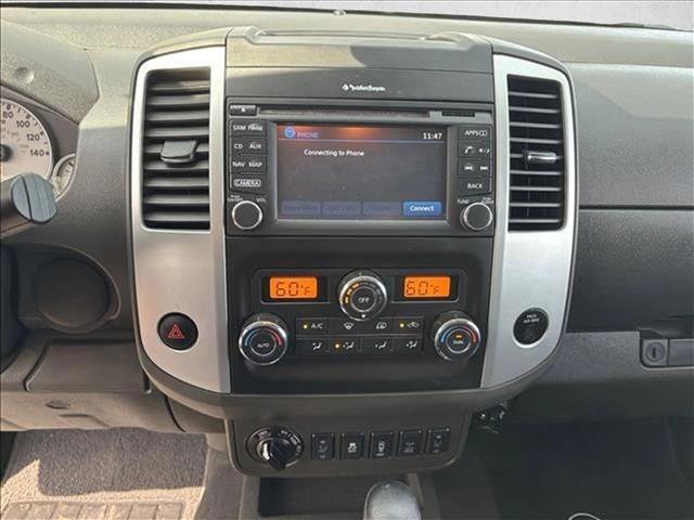 Used 2020 Nissan Frontier PRO-4X w/ Pro-4x Utility Package image 12