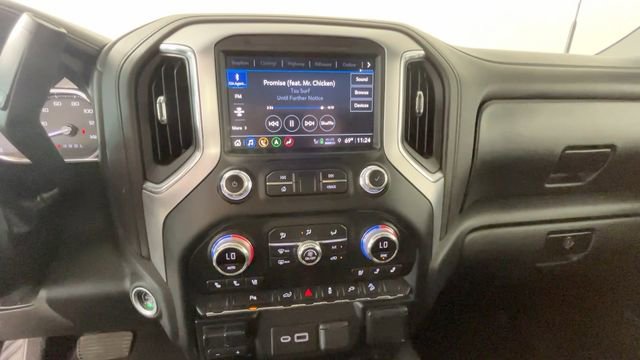 Used 2021 GMC Sierra 2500 SLT w/ SLT Premium Package AWD/4WD image 32