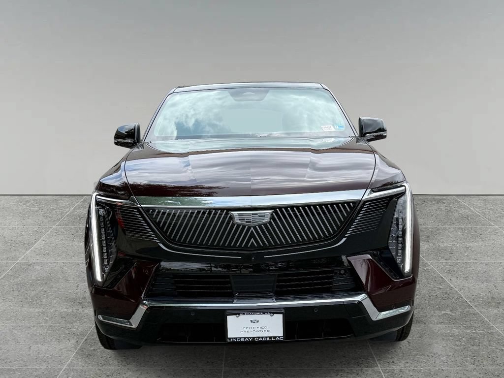 Used 2025 Cadillac Escalade IQ Luxury 2 w/ LPO, Premium Carpet Package AWD/4WD image 8