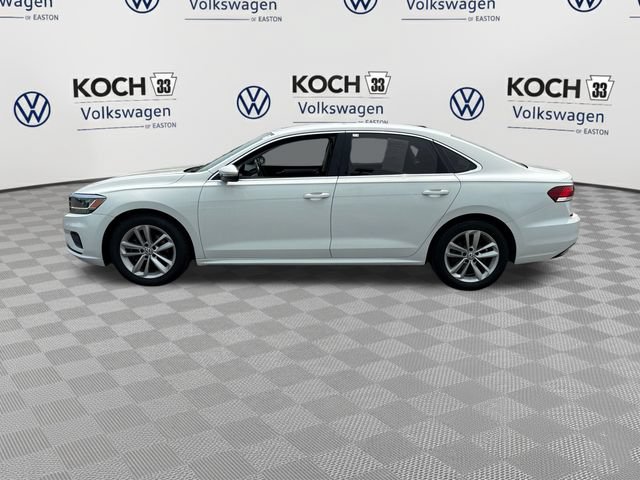 Used 2020 Volkswagen Passat 2.0T SE FWD image 4