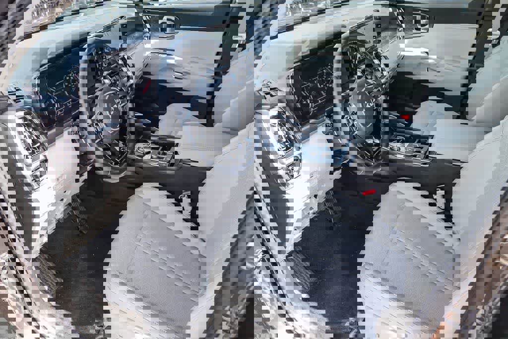 Certified 2024 Kia Sorento EX image 16