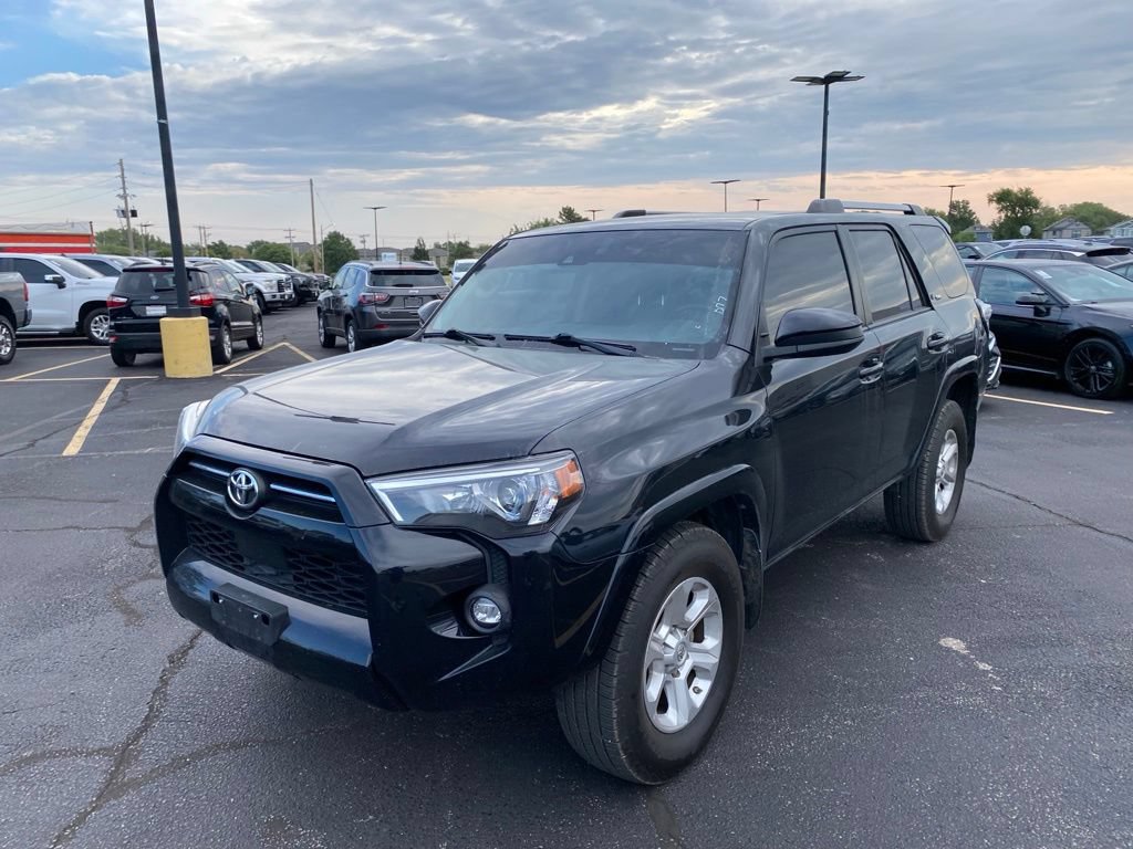 Used 2021 Toyota 4Runner SR5 RWD image 4