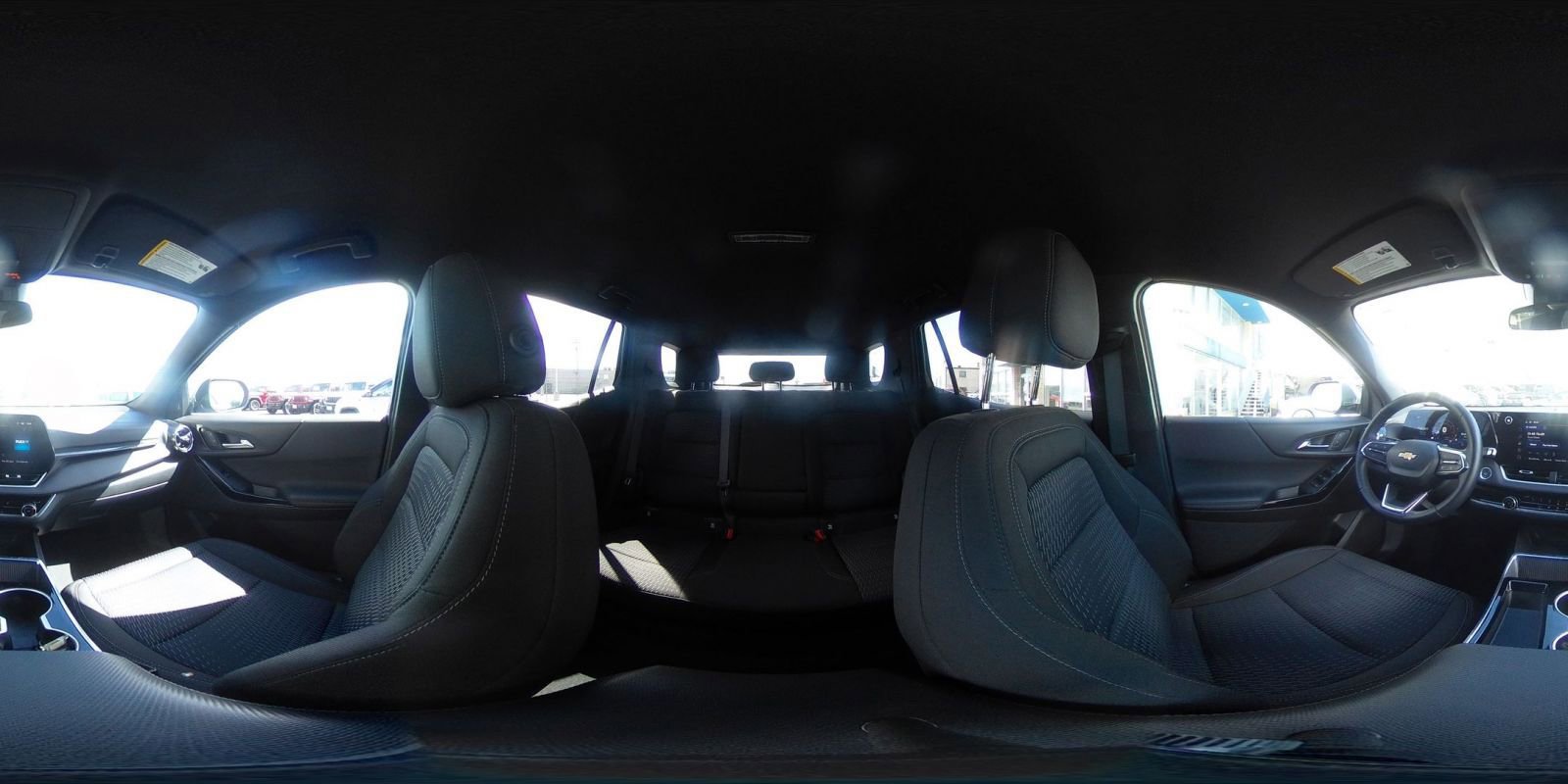 Used 2025 Chevrolet Equinox LT image 42