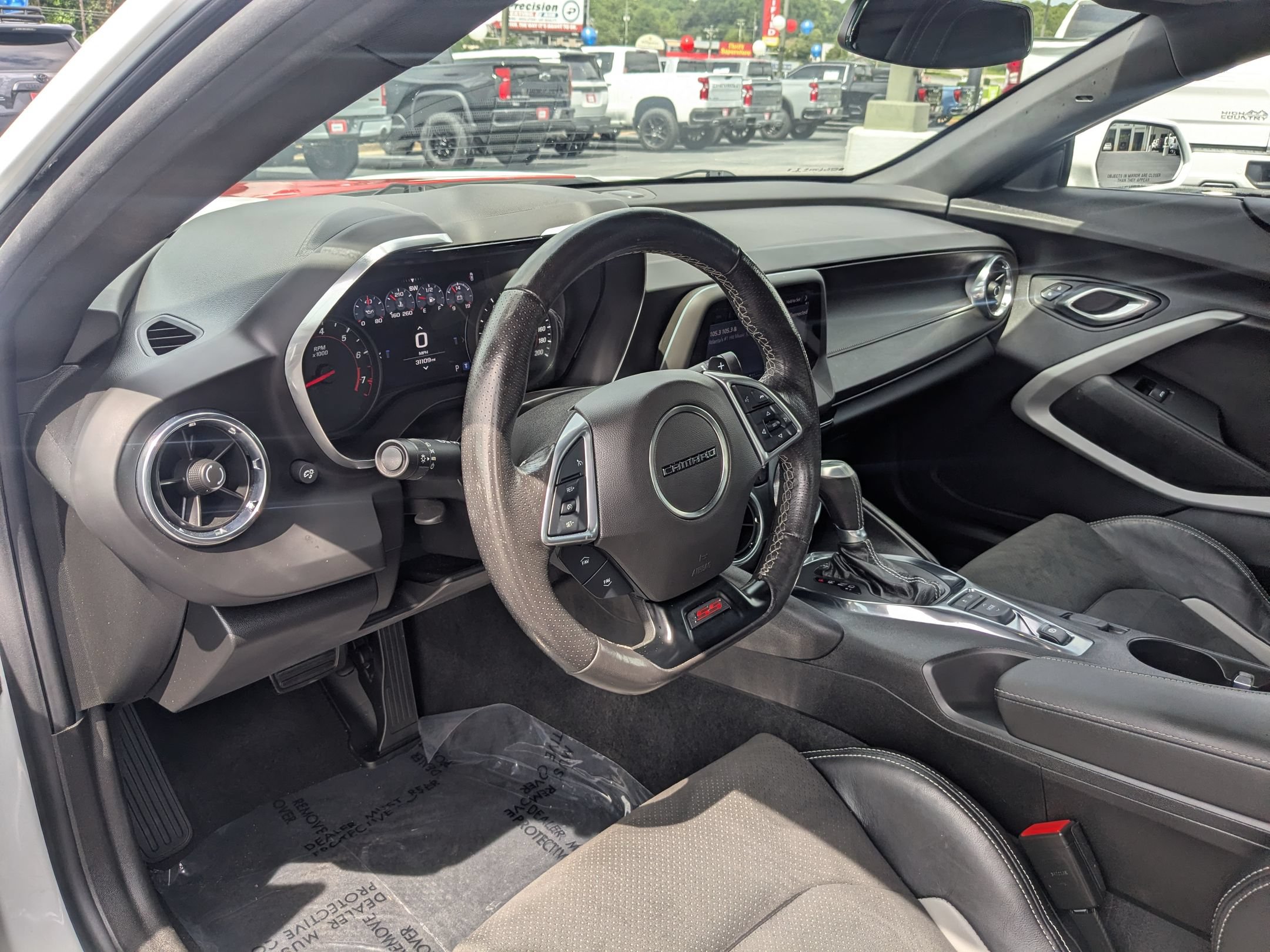Used 2022 Chevrolet Camaro SS RWD image 13