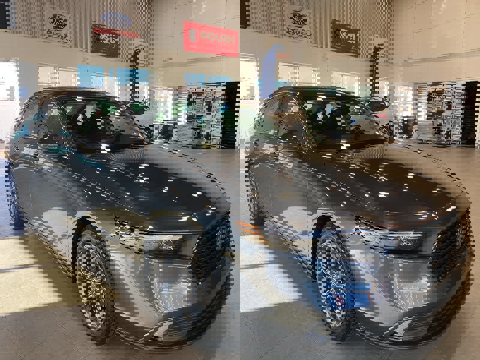 Used 2023 Honda Accord EX image 3