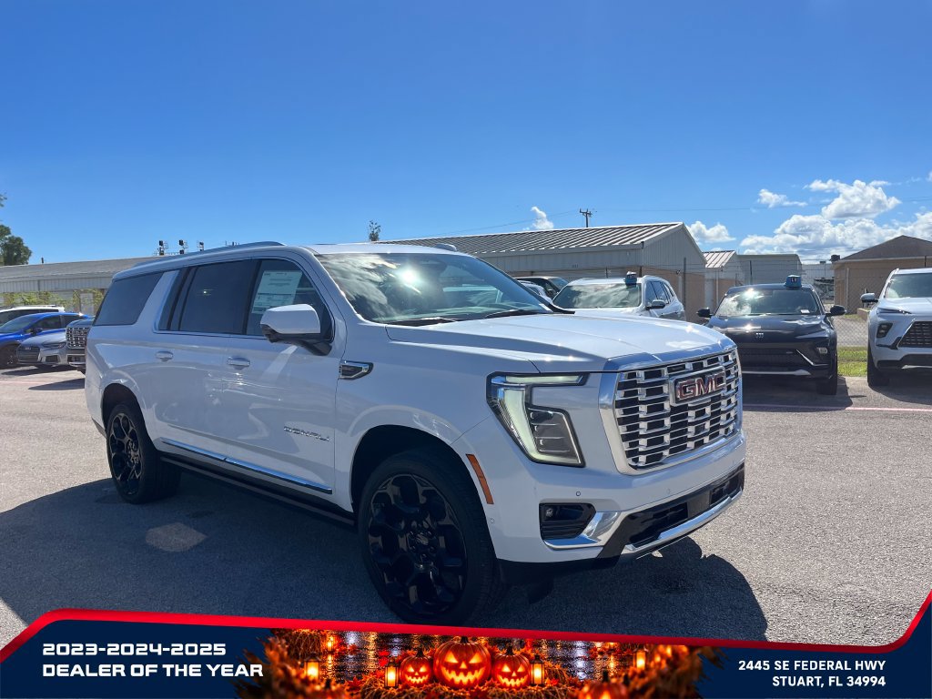 New 2027 GMC Yukon XL Denali w/ Denali Reserve Package AWD/4WD image 2