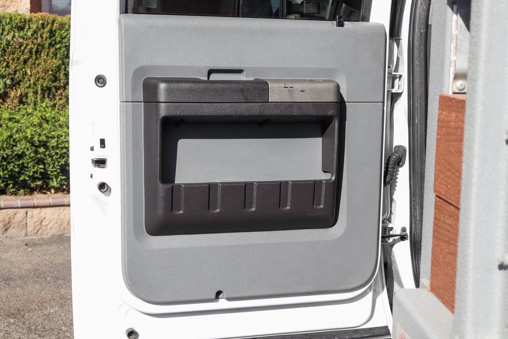 Used 2011 Ford F550 2WD Crew Cab Super Duty w/ Payload Upgrade Pkg image 33