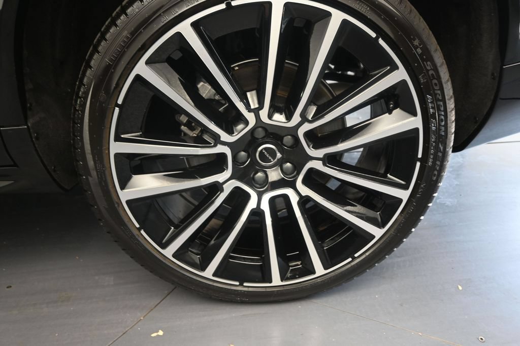 New 2026 Volvo XC90 B6 Plus AWD/4WD image 9