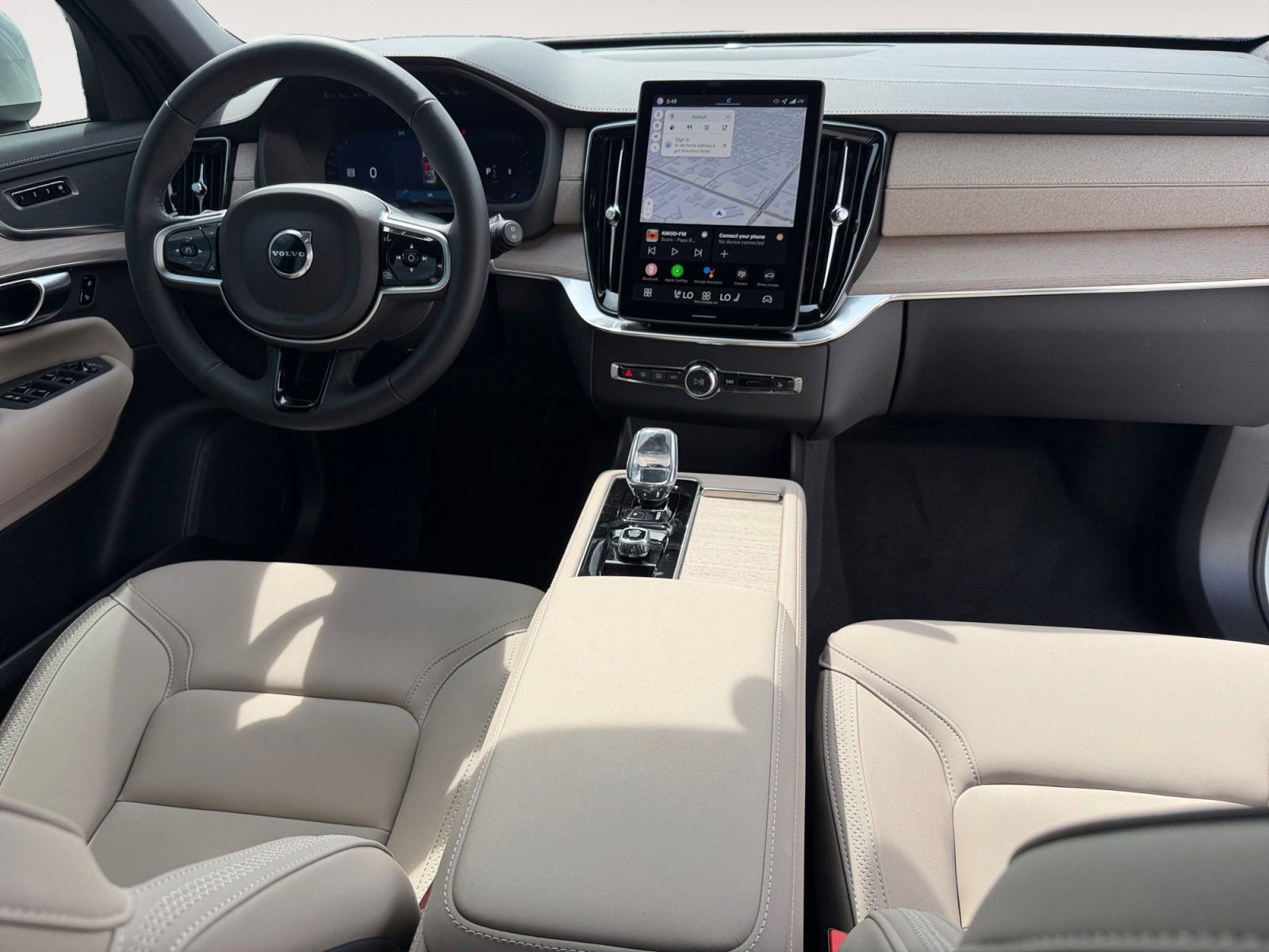 New 2026 Volvo XC90 B6 Plus w/ Protection Package Premier AWD/4WD image 10