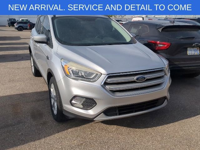 Used 2017 Ford Escape SE w/ SE Leather Comfort Package AWD/4WD image 7