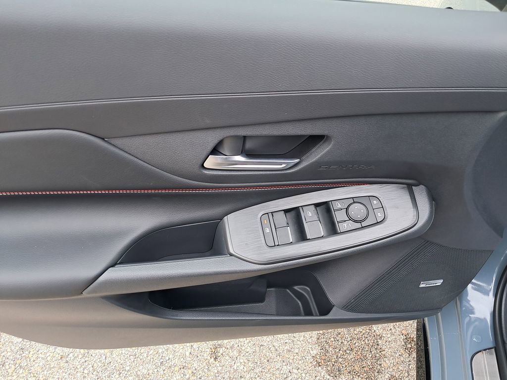 New 2026 Nissan Sentra SR w/ SR Premium Package FWD image 11