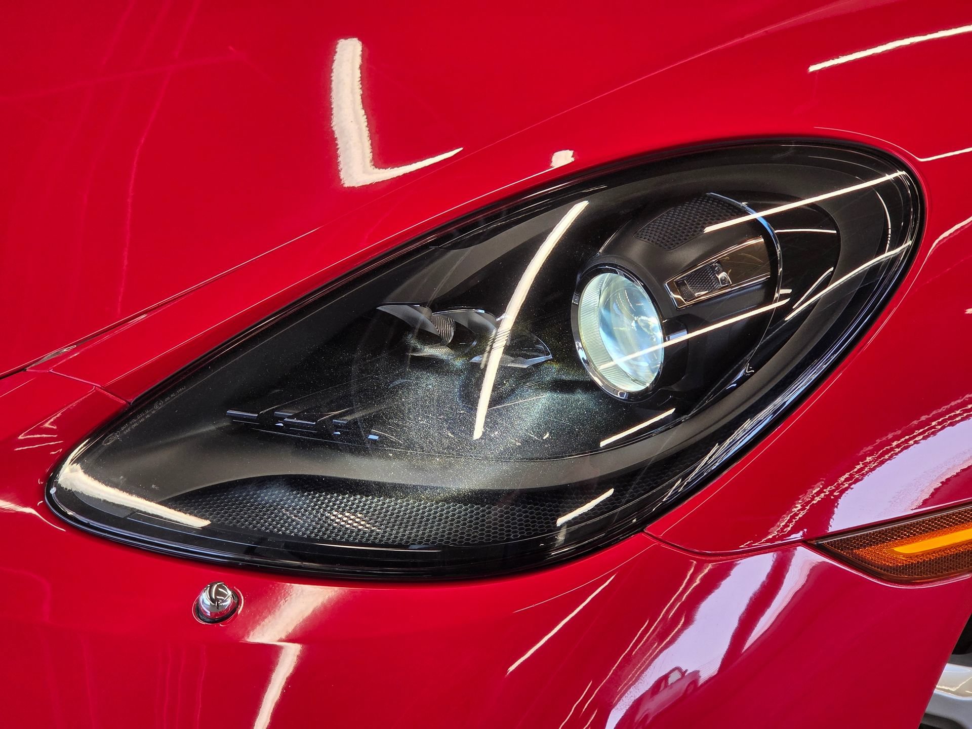 Certified 2024 Porsche 718 Boxster RWD image 27