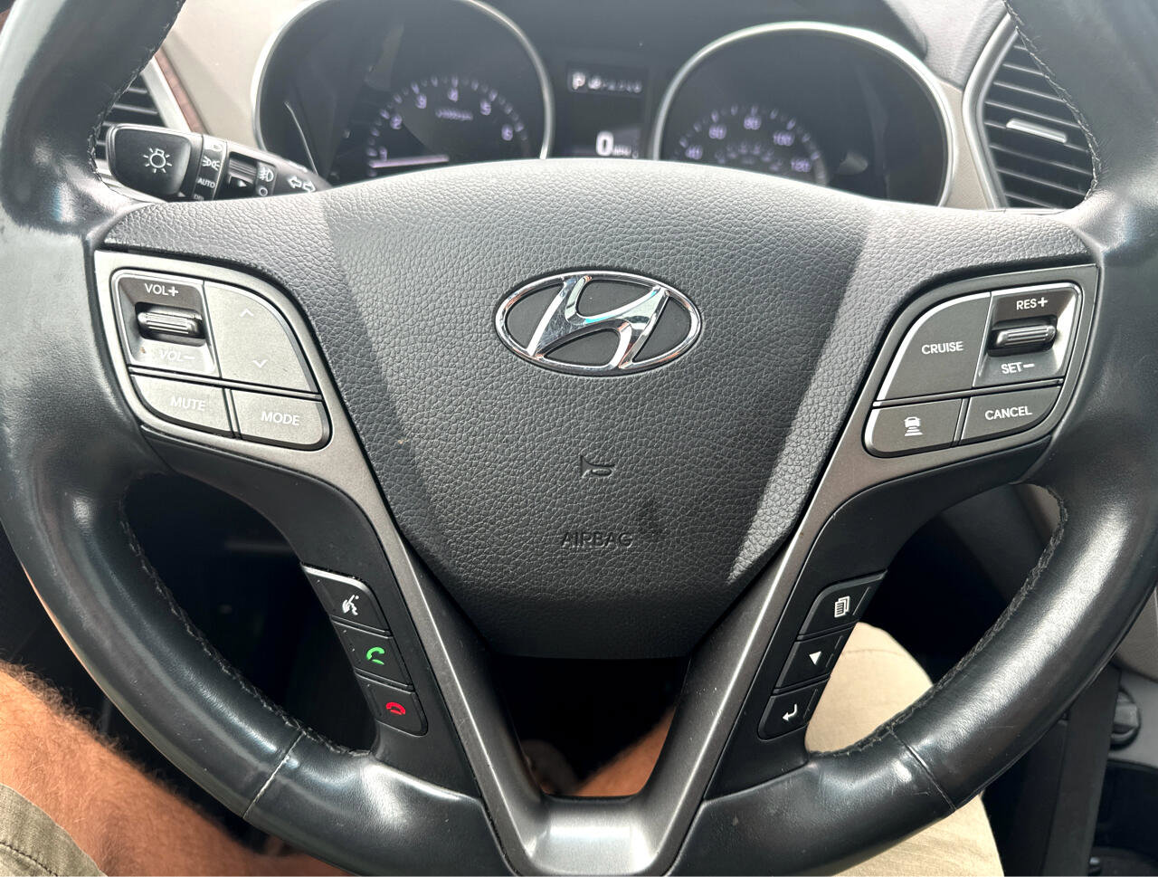 Used 2018 Hyundai Santa Fe AWD w/ SE Ultimate Tech Package 03 image 23