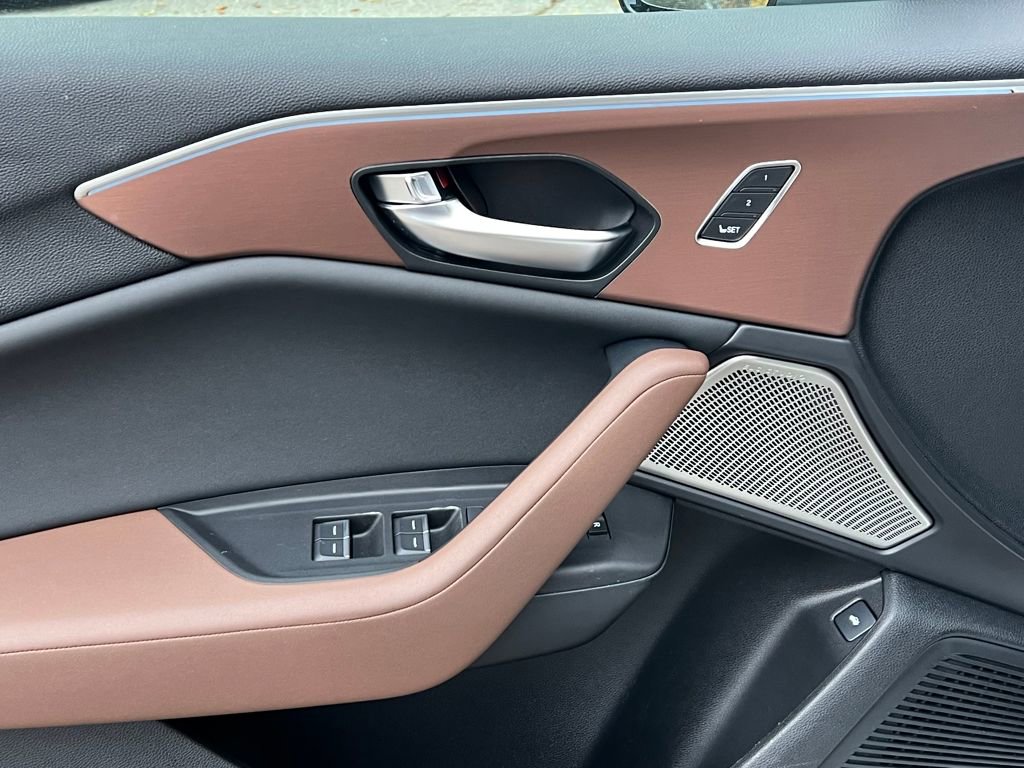 Used 2022 Acura TLX SH-AWD w/ Technology Package image 10