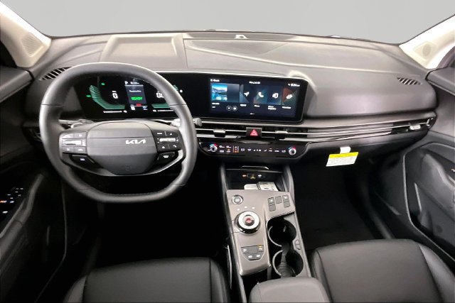 New 2026 Kia Sportage EX w/ EX Panoramic Sunroof Package AWD/4WD image 6
