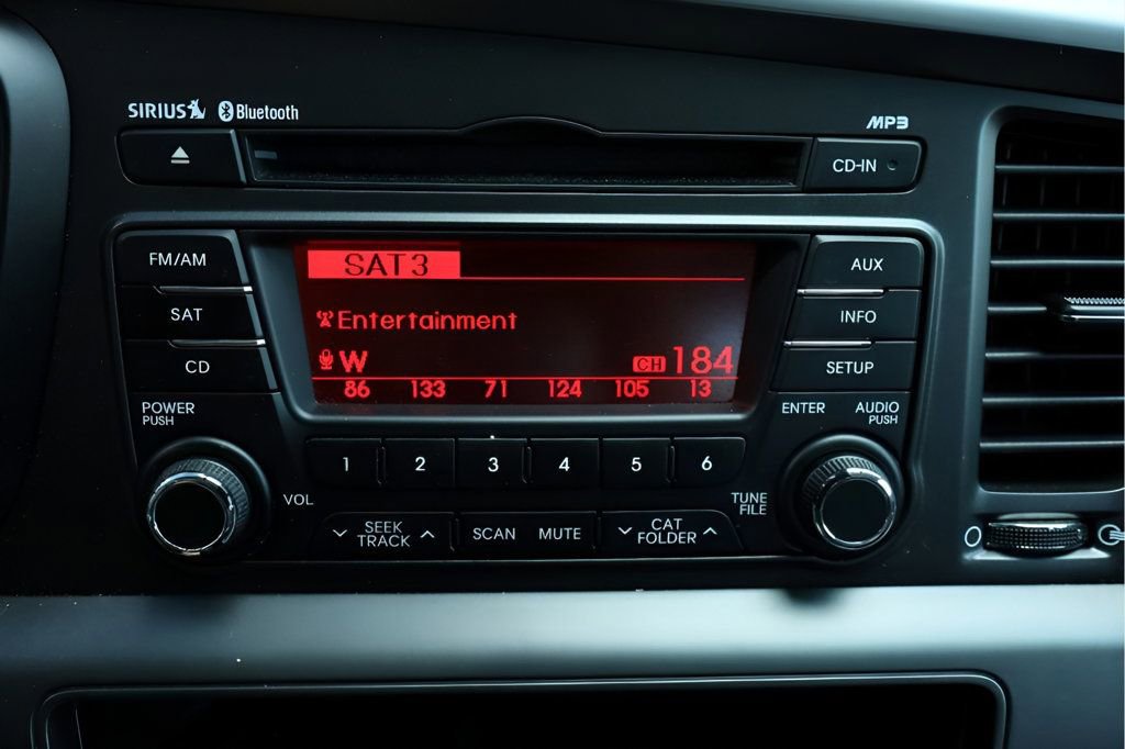 Used 2012 Kia Optima LX w/ Convenience Pkg image 20