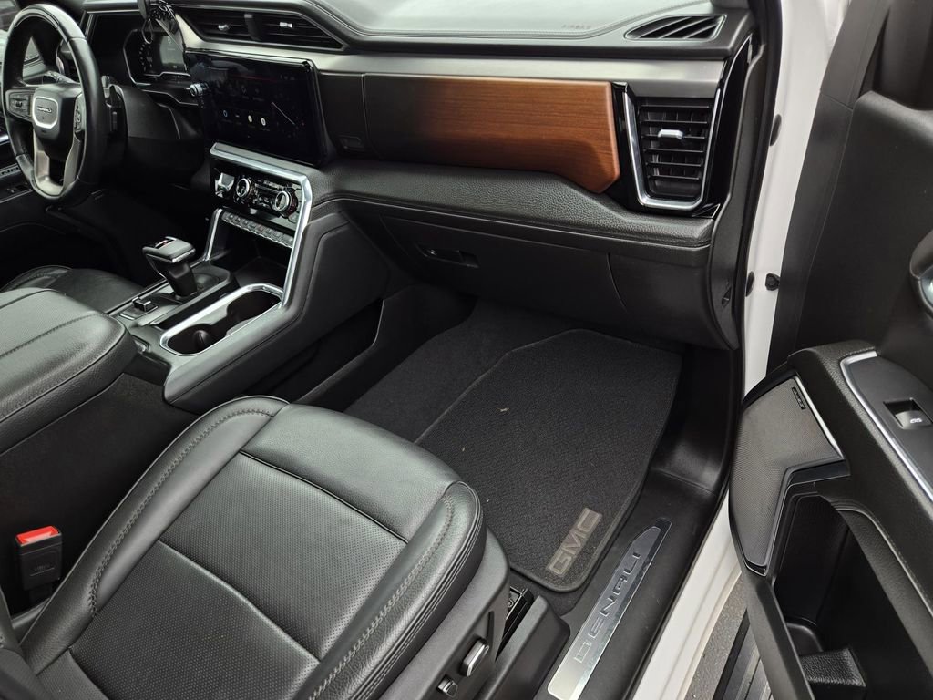 Used 2023 GMC Sierra 1500 Denali AWD/4WD image 7