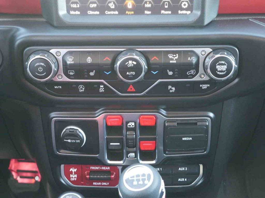 Used 2023 Jeep Wrangler Unlimited Rubicon w/ Steel Bumper Group image 8